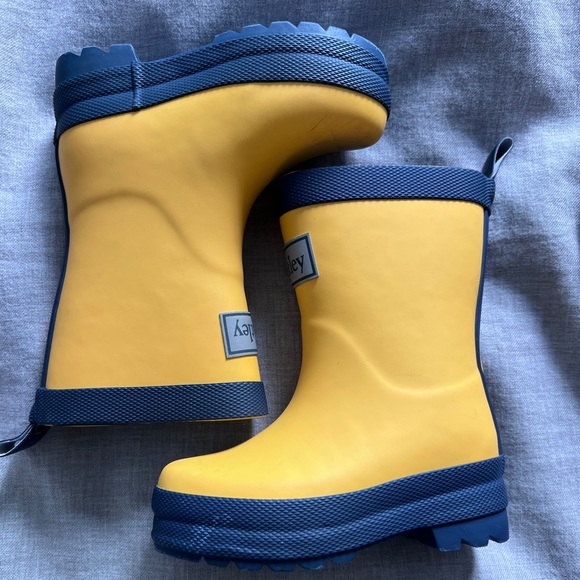 Hatley Rain Boots - NWOT - Picture 1 of 1